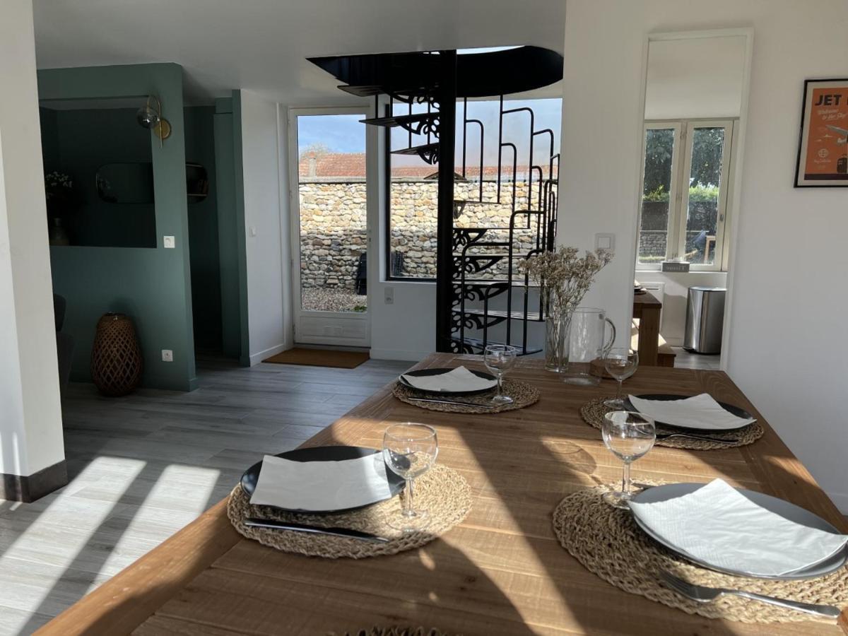 فيلا Maison De Campagne Entierement Climatisee Avec Grand Jardin Pressagny-lʼOrgeuilleux المظهر الخارجي الصورة